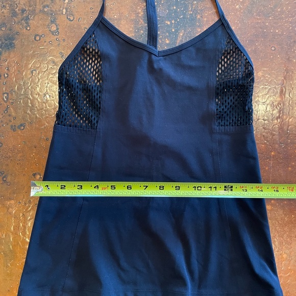 Lorna Jane Black Tank Top. Side Mesh. Extra Small. - Picture 8 of 8